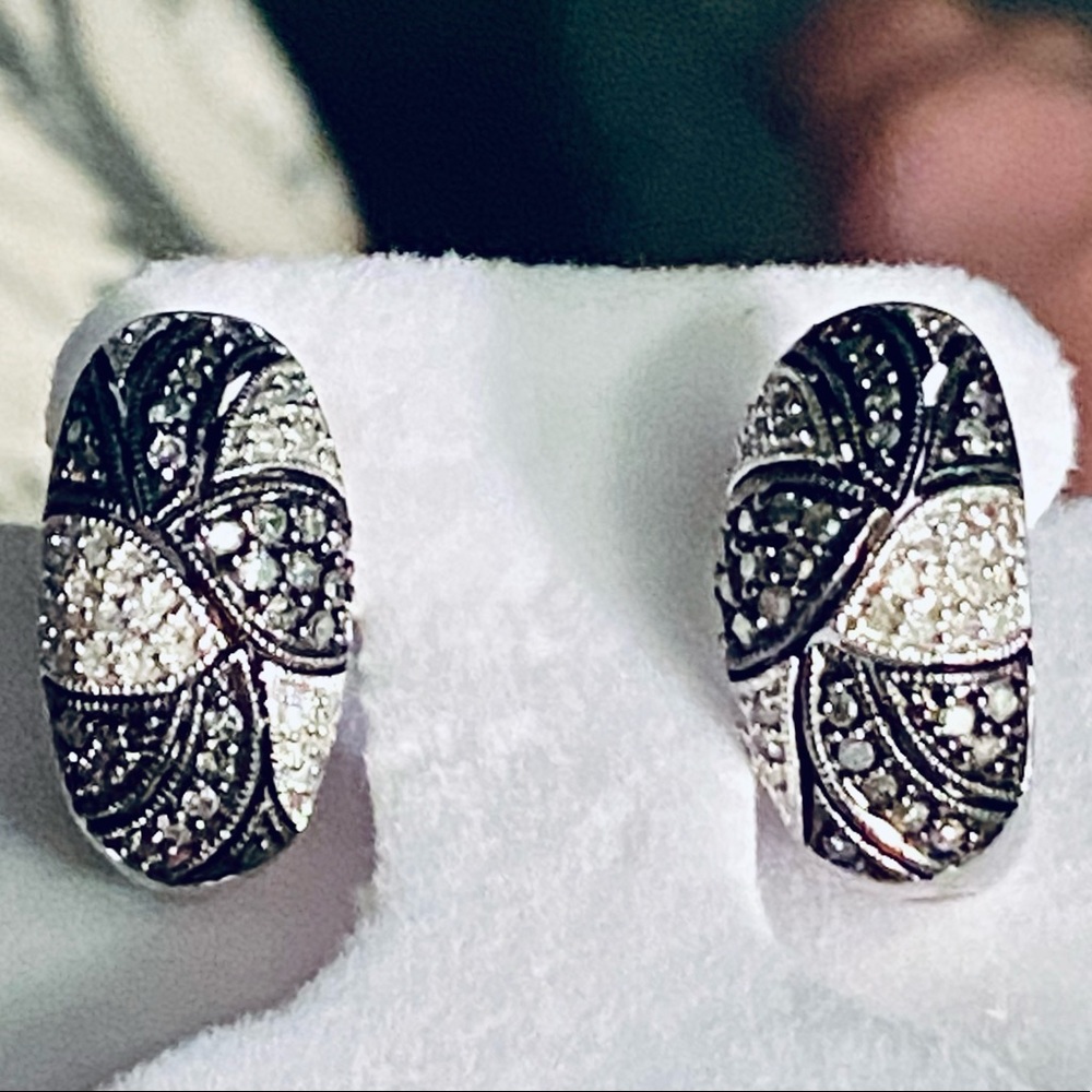 NWOT 1.00 CTW GENUINE DIAMOND SEMI HOOP EARRINGS - Picture 15 of 15